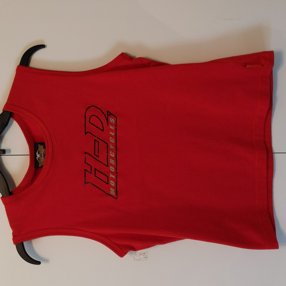 Harley-Davidson Women's Red Sleeveless T-shirt Size Medium